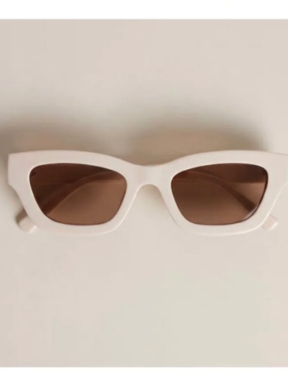 New! Quince Jackie Polarized Acetate Cateye Sunglasses Cream with Brown Lenses